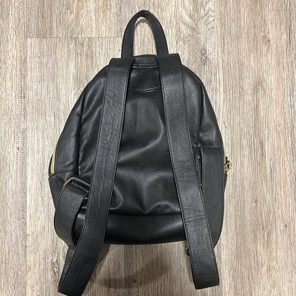 Betsey Johnson Faux Leather Flower Back Pack - Picture 7 of 14